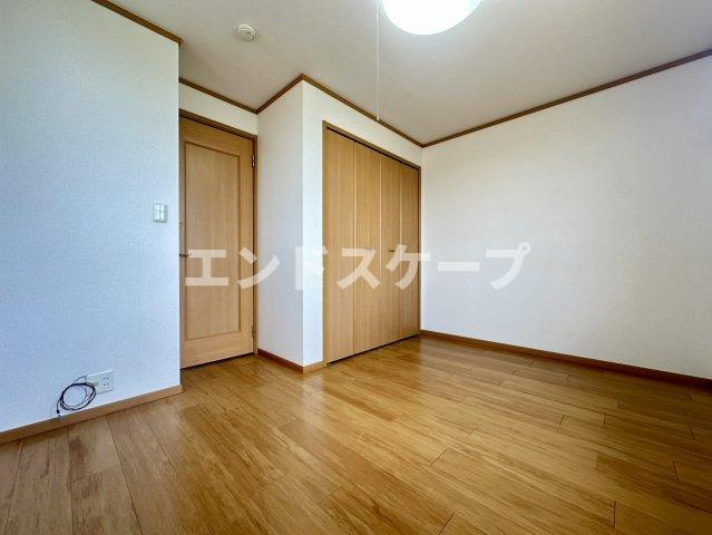 メゾン　エストＢの洋室|高崎、前橋のお部屋探しはエンドスケープまで！お客様の理想お聞かせ下さい♪