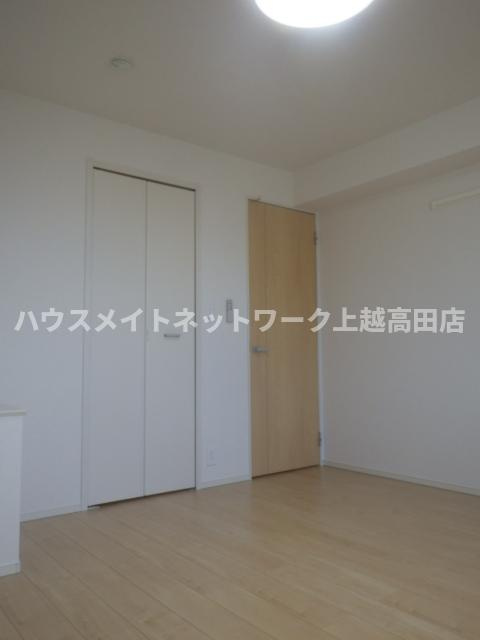 プレジールの内装|洋室
