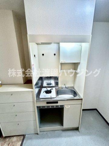 シャルマン河原のキッチン