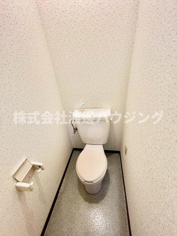 シャルマン河原のトイレ