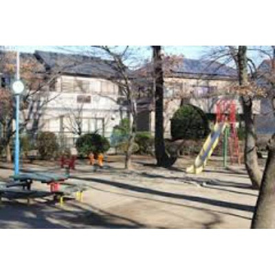 【周辺】 | シャインハイム草加新田Ⅰ | 公園「貝戸の森まで444ｍ」貝戸の森