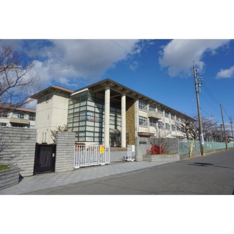 岐阜市高田３丁目のアパートの周辺|長森南中学校