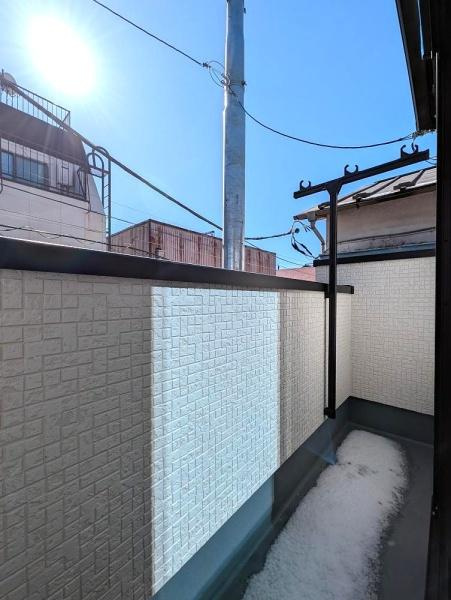 横浜市鶴見区寛政町の新築一戸建のバルコニー|眺望良好で開放感のあるバルコニーです♪