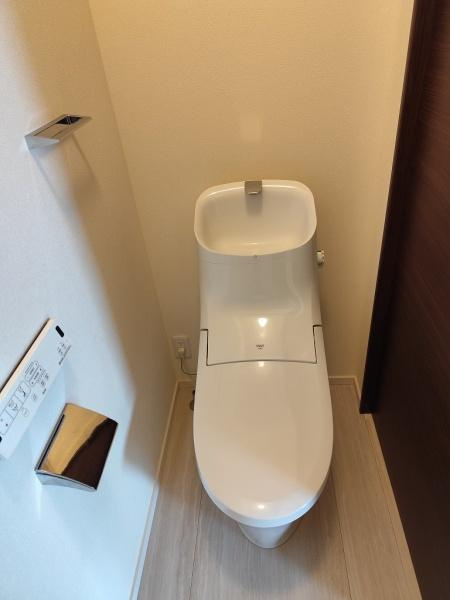 上谷戸アパートメントのトイレ