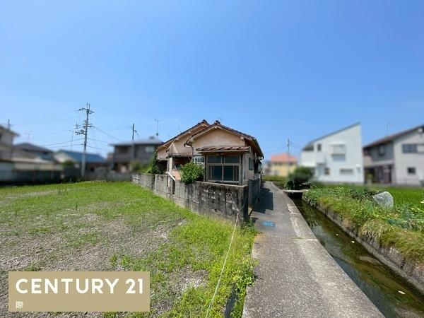 和歌山市有家　中古戸建の前面道路含む現地写真
