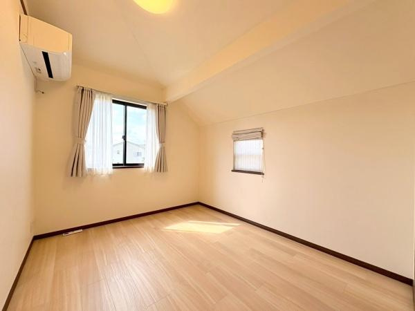 横浜市中区本牧三之谷の中古一戸建の洋室