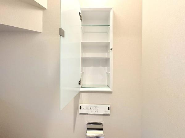 横浜市中区本牧三之谷の中古一戸建のトイレ