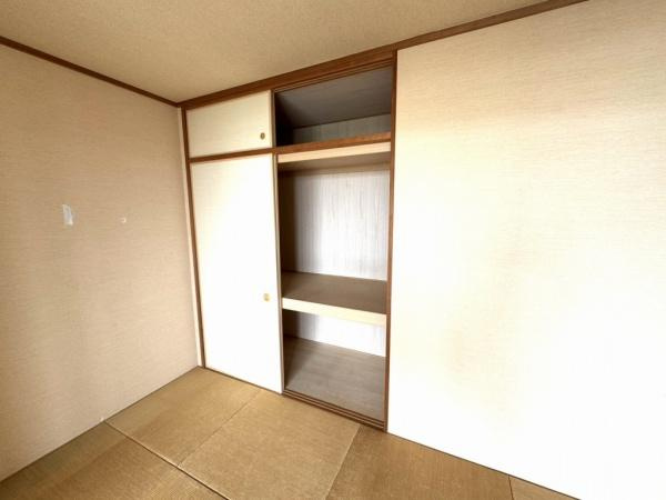 コアマンションルネス大橋の収納