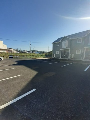 グリーンヒルフジ１の駐車場