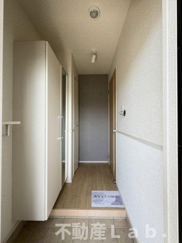 フロー　デ　セリシール　Ⅲの玄関