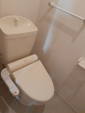 ヴィフ　シャンブルのトイレ