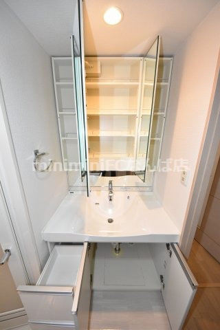 アーデンタワー新町