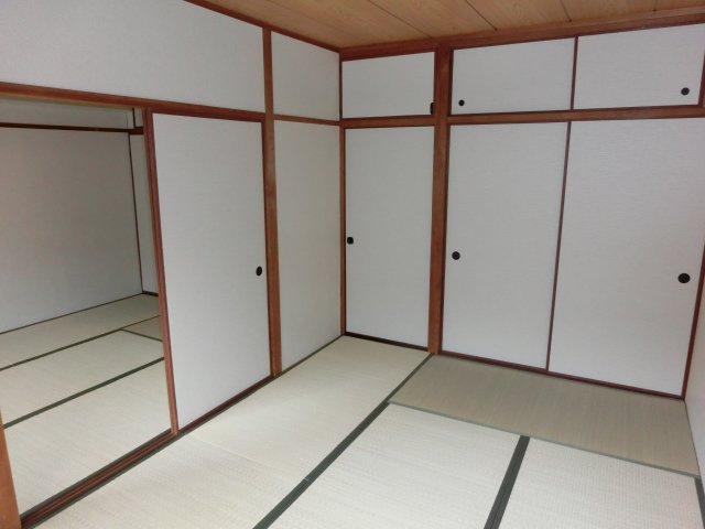 井上ビルの収納