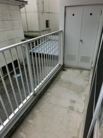井上ビルのバルコニー