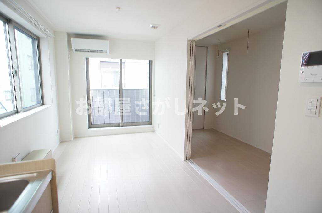 ポルト　ボヌール【おとり物件なし】#学生・社会人にオススメ！初期費用分割払いOK！の居間・リビング