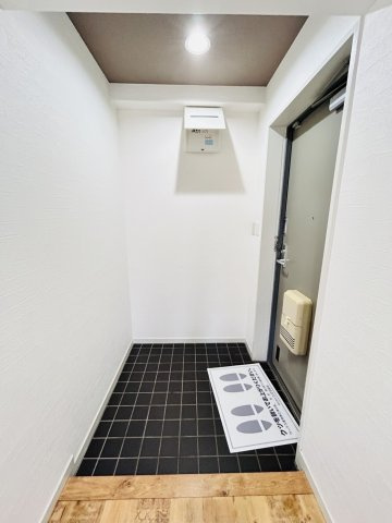 【玄関】フェイバリー甲東園Ⅱ