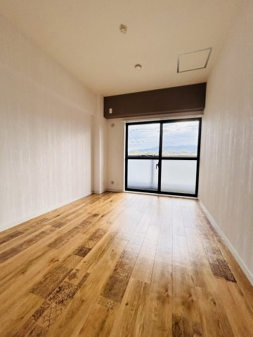 【寝室】フェイバリー甲東園Ⅱ