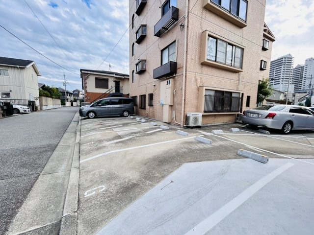 【駐車場】BECアーバン西宮北口 