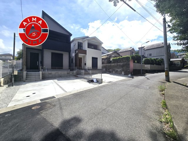 糟屋郡篠栗町庄4丁目第1-2棟（1号棟）の前面道路含む現地写真|見学の時間などお気軽にお問い合わせ下さい。
