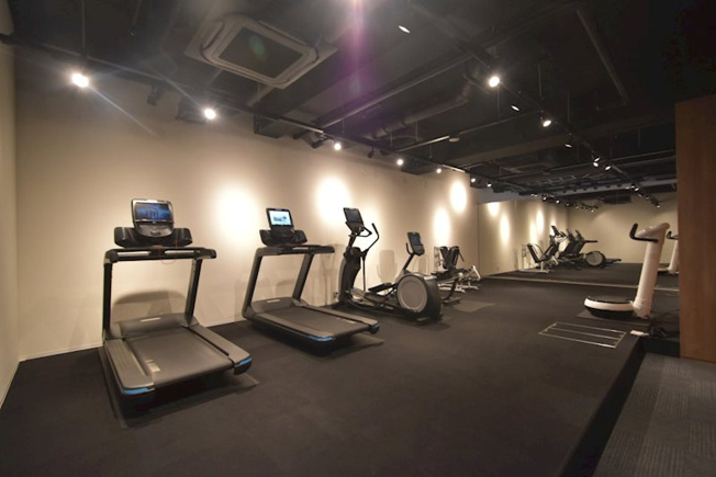 スポーツラウンジ