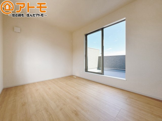 【子供部屋】 | 藤枝市瀬古三丁目4期　新築戸建　全1棟 | お子様のお友達が遊びに来た時も、子供部屋があると楽しく過ごせますね♪