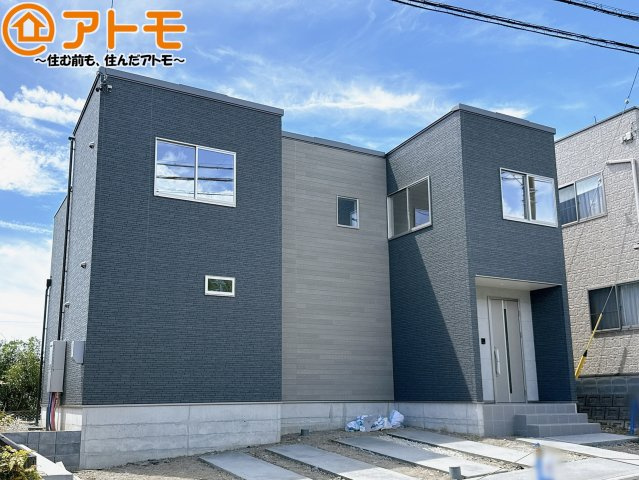 【外観】 | 藤枝市瀬古三丁目4期　新築戸建　全1棟 | どっしりとした外観は安心感のあるマイホームを実感できますね♪