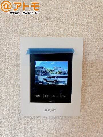 【防犯設備】 | 藤枝市瀬古三丁目4期　新築戸建　全1棟 | TVモニター付きインターホンは訪問者を確認することができて、防犯性に優れています♪