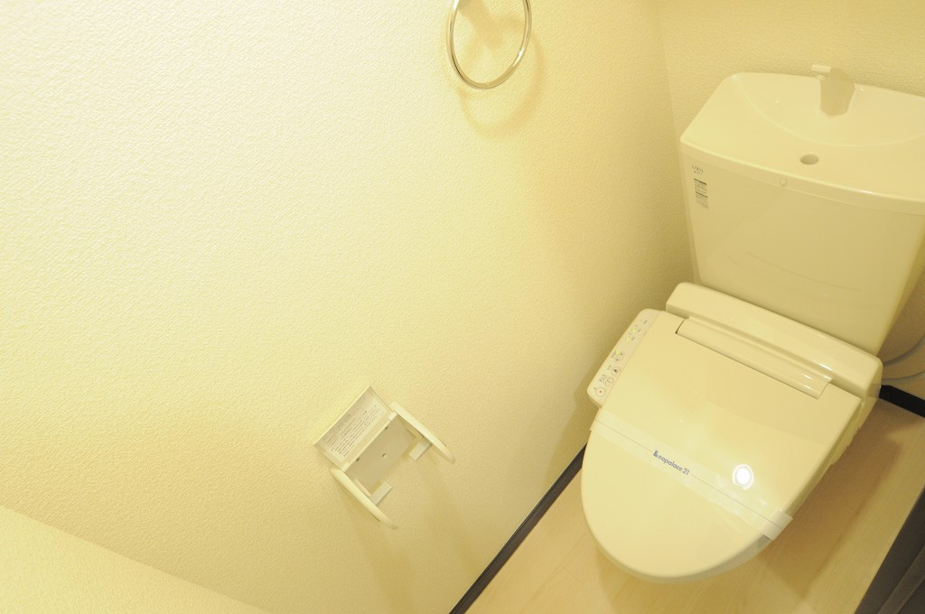 広島市佐伯区千同１丁目のアパートのトイレ|画像7