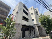 アーリーズ大宮通の画像