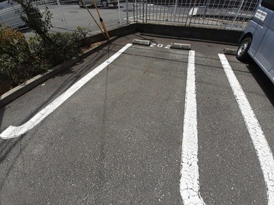 【駐車場】 | グレイスガーデン | 駐車場です