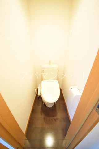 【トイレ】 | ジェミニファースト | 落ち着いた色調のトイレです