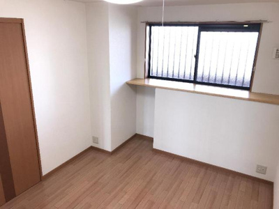 【内装】 | エーデルハイム | 5.5帖の洋室　寝室として
