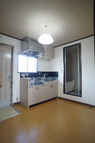 メゾン新小路のキッチン