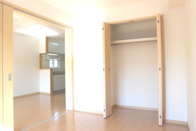 プラシード ツバサの内装|※別部屋参考写真