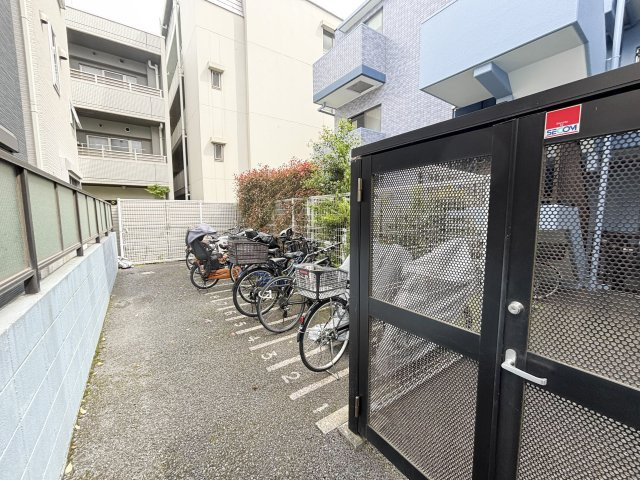 【駐輪場】