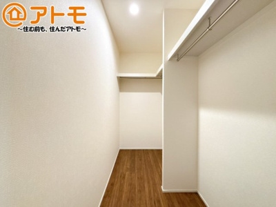 【内装】 | 駿東郡小山町菅沼　新築一戸建て　3号棟 | ウォークインクローゼットは季節ものなどを収納することができて便利です♪