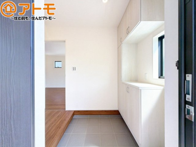 【玄関】 | 駿東郡小山町菅沼　新築一戸建て　3号棟