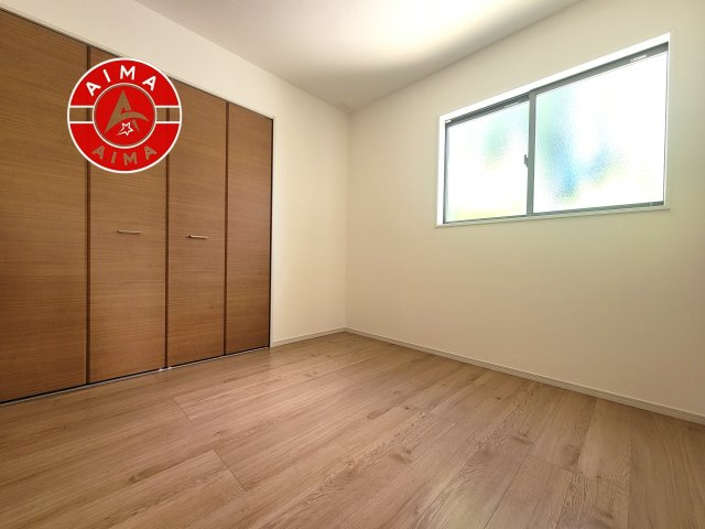 那珂川市片縄西5丁目第4-1棟（1号棟）の子供部屋|穏やかな光が差し込む室内には、穏やかな時間が流れます。
