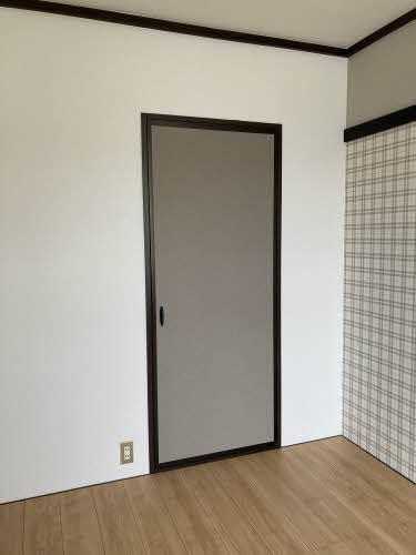 メゾン新小路の内装
