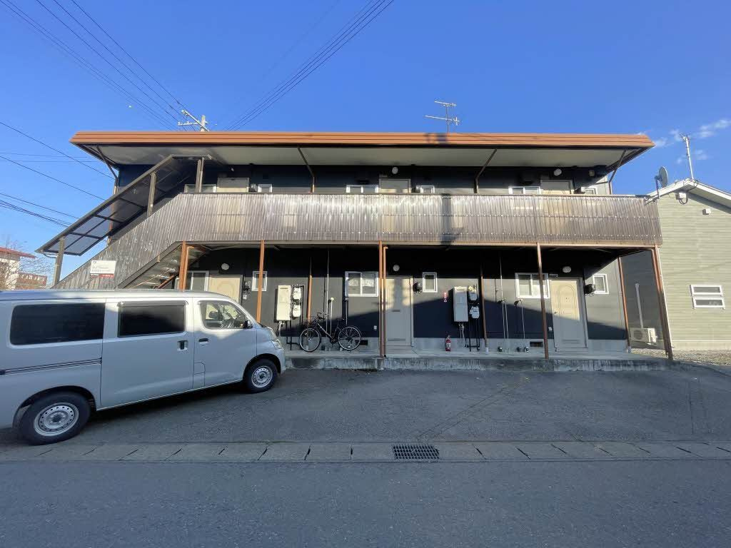 メゾン新小路