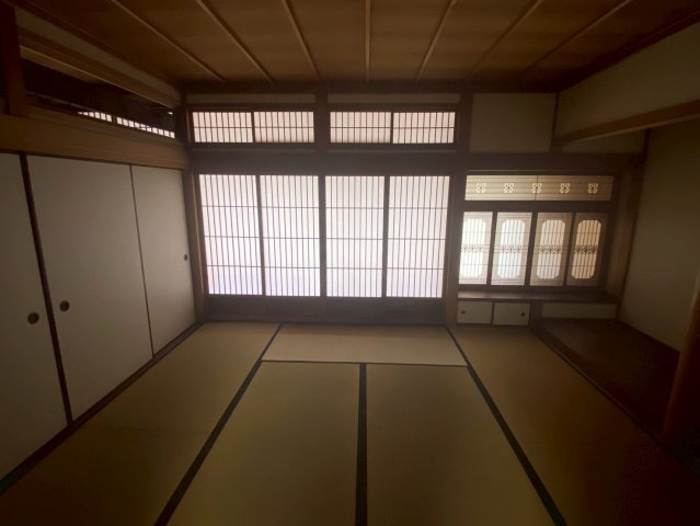 中古戸建　たつの市龍野町大手の和室|和室がひろがる居住スペース