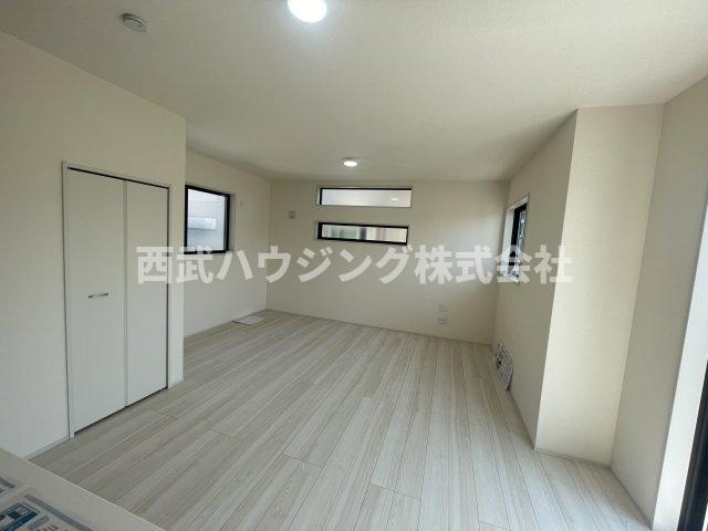 【仲介手数料無料】所沢市牛沼第３期全１棟　所沢市の新築住宅なら西武ハウジングの居間・リビング