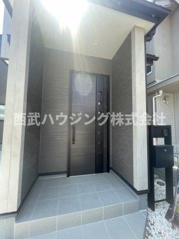 【仲介手数料無料】所沢市牛沼第３期全１棟　所沢市の新築住宅なら西武ハウジングの玄関
