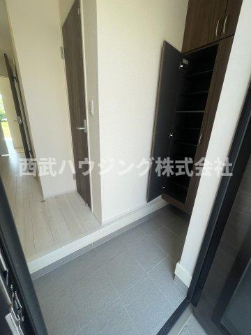 【仲介手数料無料】所沢市牛沼第３期全１棟　所沢市の新築住宅なら西武ハウジングの玄関