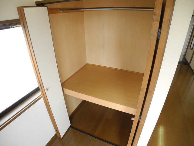 ハイツプリメーラの収納|※類似間取りの別のお部屋の写真です※