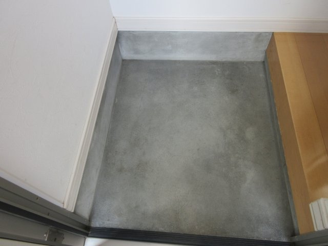 千大ﾏﾝｼｮﾝの玄関