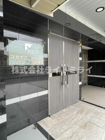 北区滝野川７丁目の賃貸マンションのエントランス| 