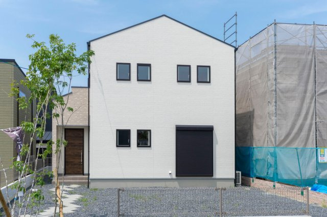 湖南市若竹町　新築戸建