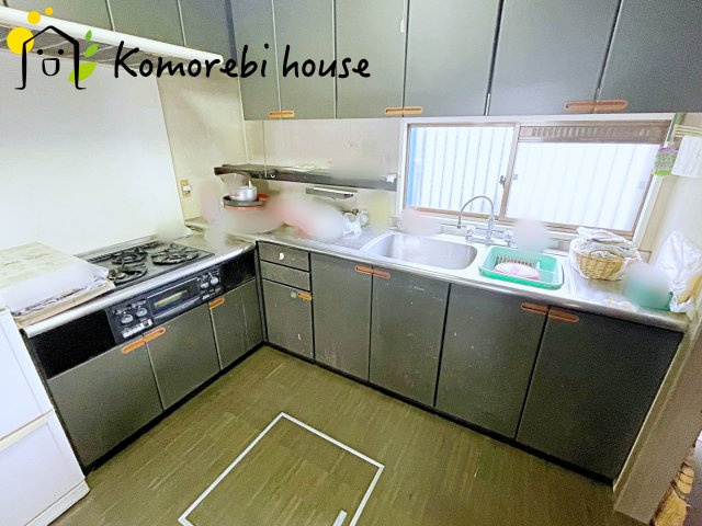 白岡市篠津1期　中古一戸建てのキッチン|きれいなキッチンです