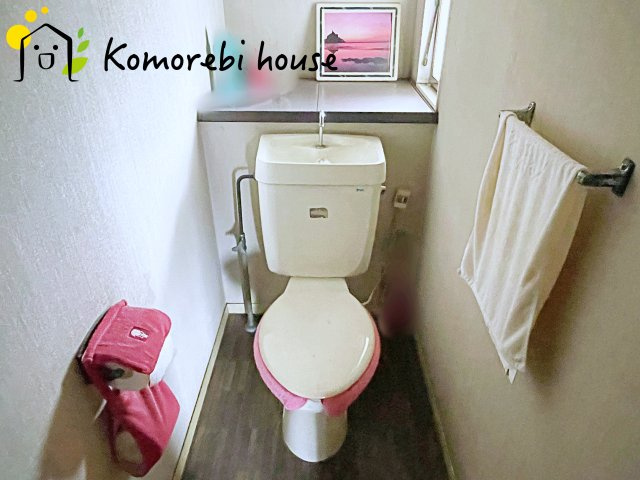 白岡市篠津1期　中古一戸建てのトイレ|シンプルで使いやすいトイレです
